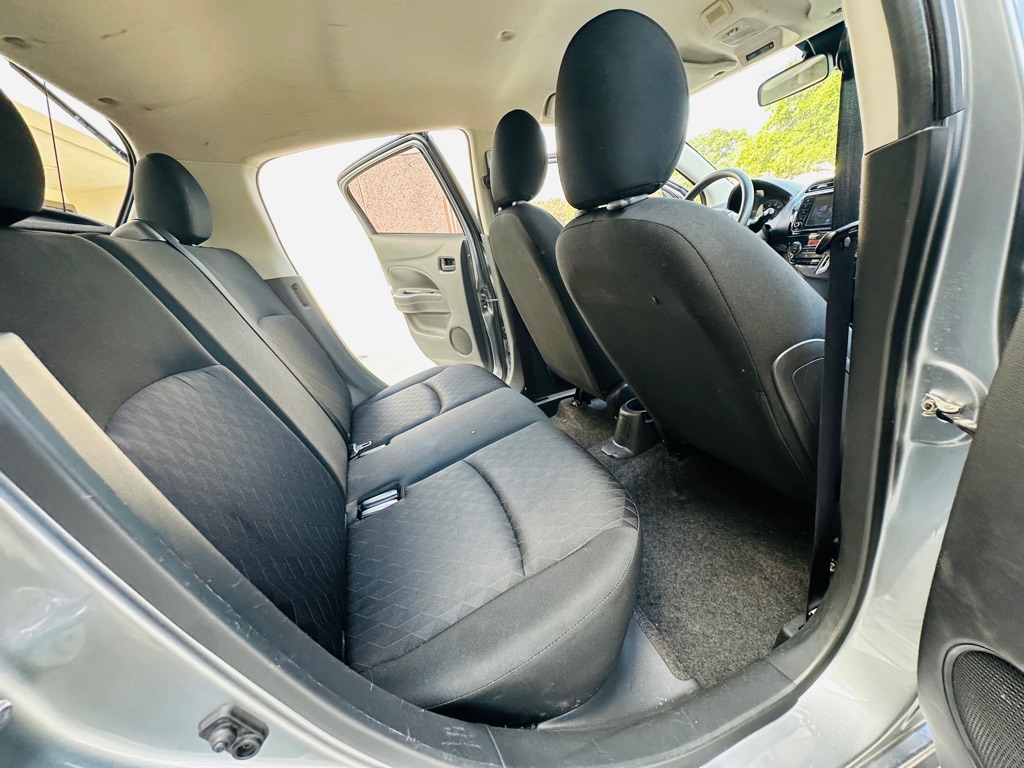 Photo 24 of this MITSUBISHI MIRAGE