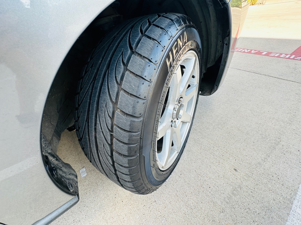Photo 32 of this MITSUBISHI MIRAGE