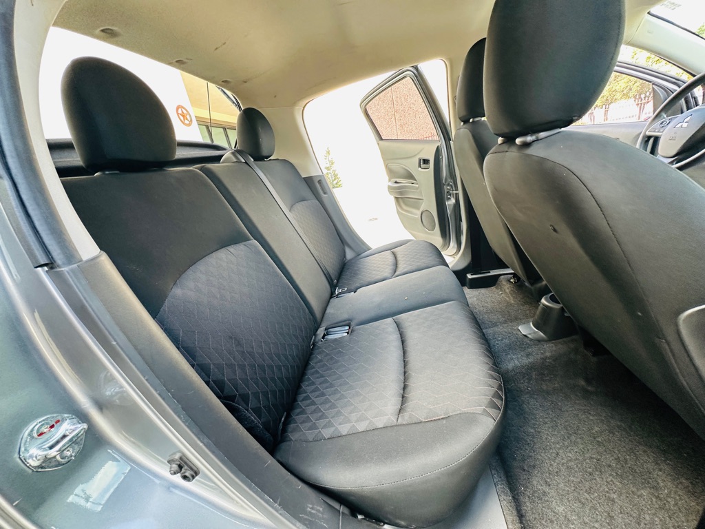 Photo 25 of this MITSUBISHI MIRAGE