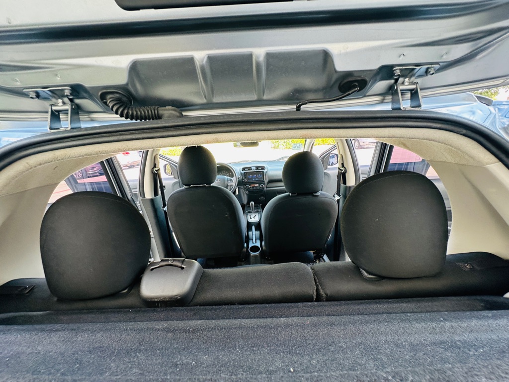 Photo 22 of this MITSUBISHI MIRAGE