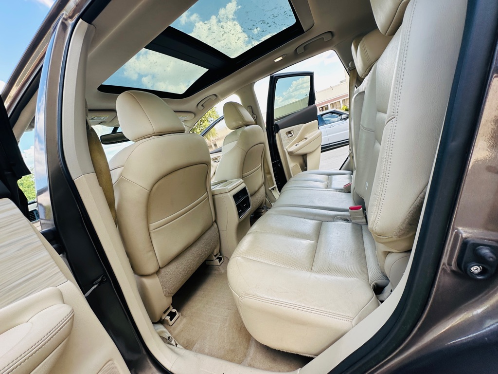 Photo 19 of this NISSAN MURANO