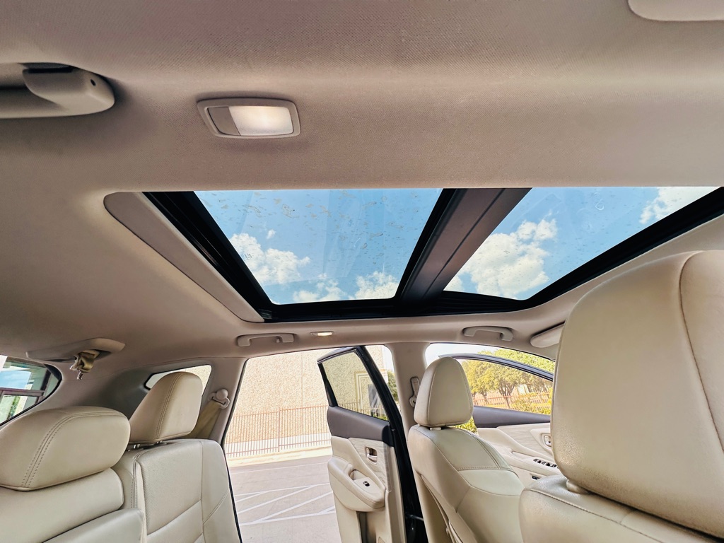 Photo 25 of this NISSAN MURANO