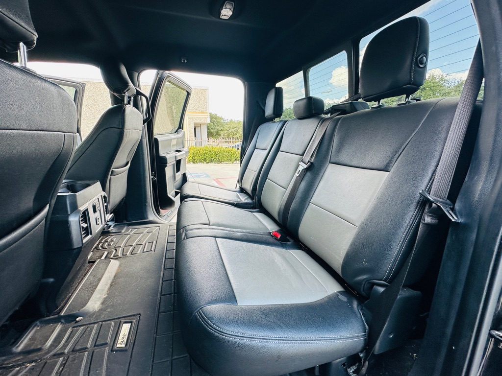 Photo 21 of this FORD F150