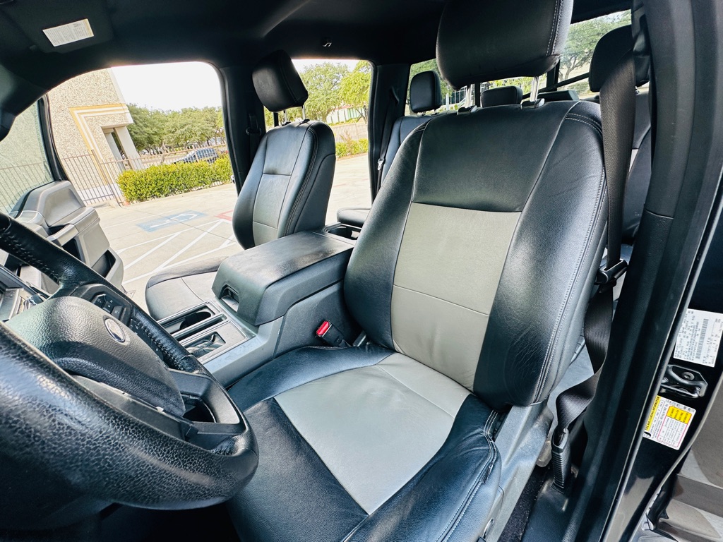 Photo 17 of this FORD F150