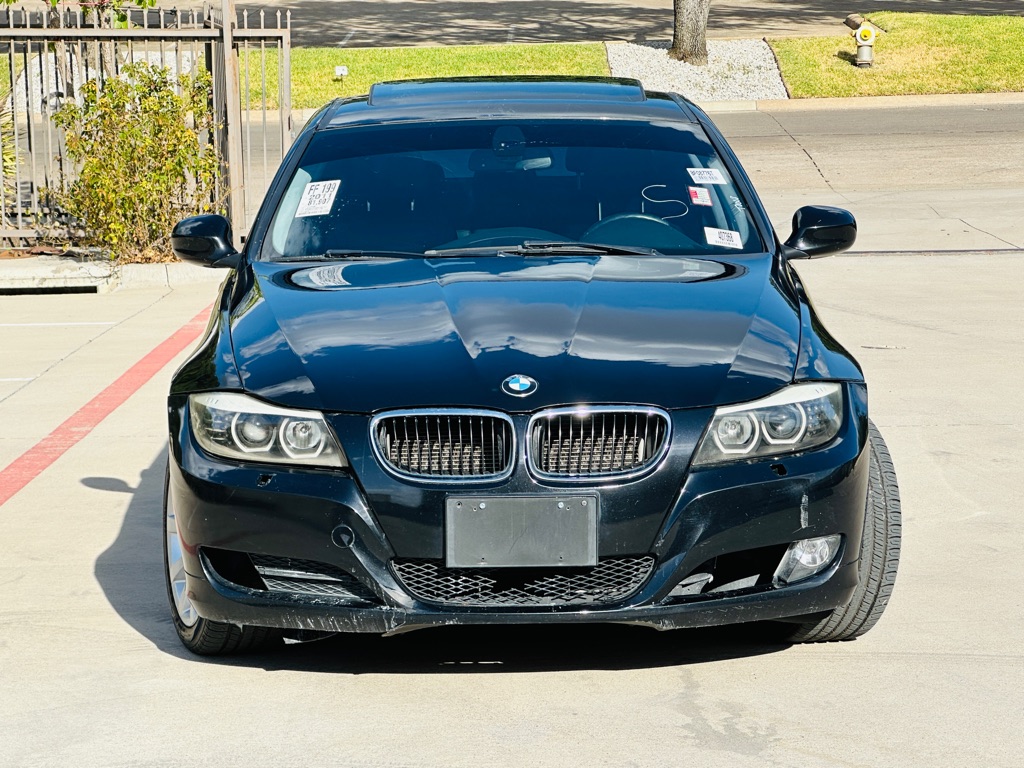 Photo 2 of this BMW 328