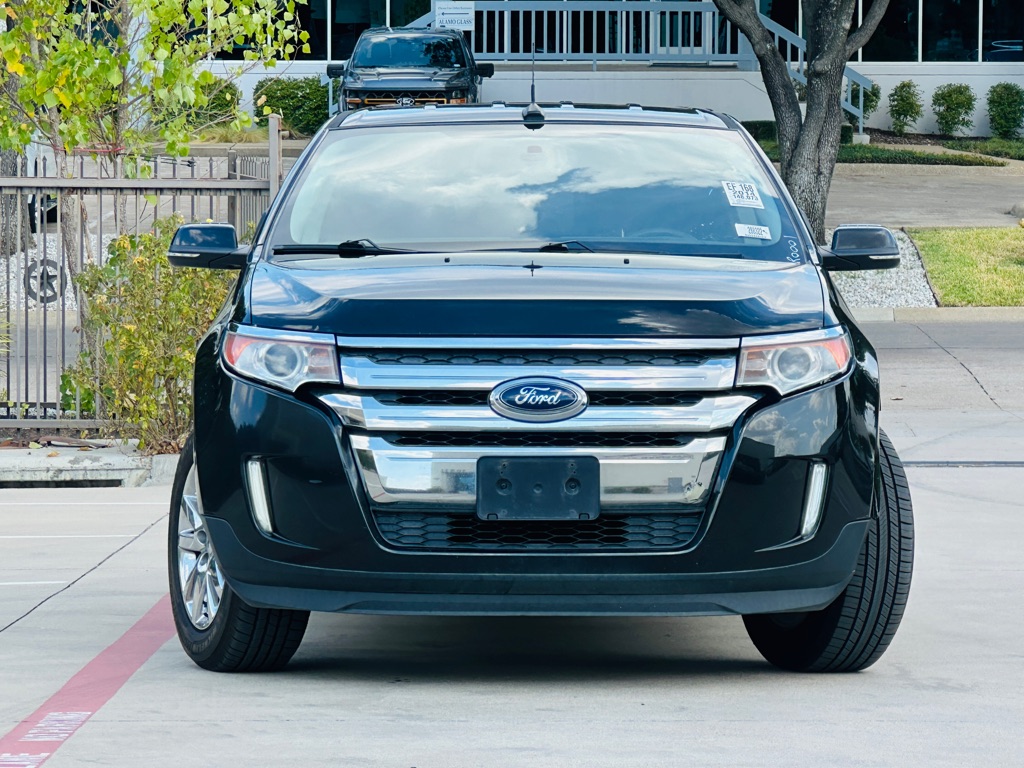 Photo 2 of this FORD EDGE