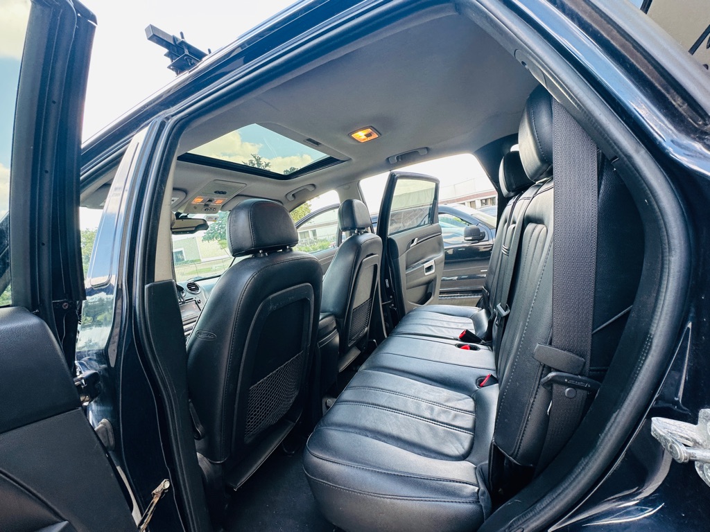 Photo 19 of this CHEVROLET CAPTIVA