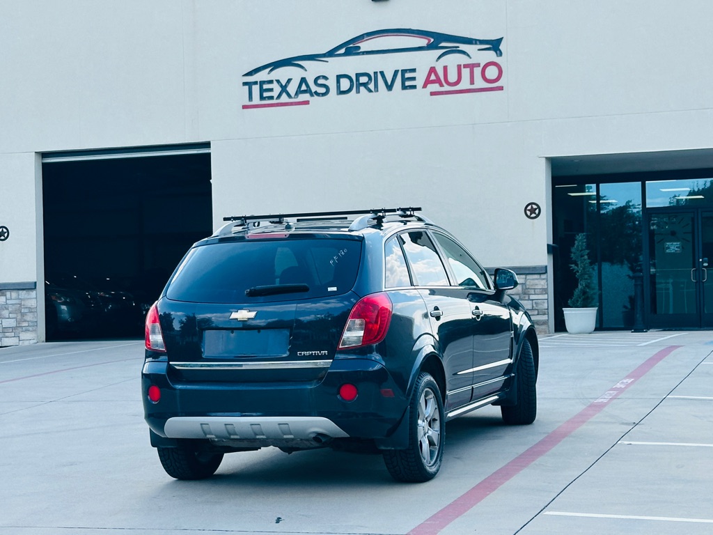 Photo 11 of this CHEVROLET CAPTIVA