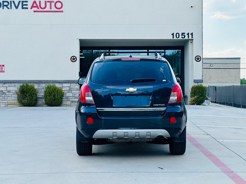 Photo 9 of this CHEVROLET CAPTIVA