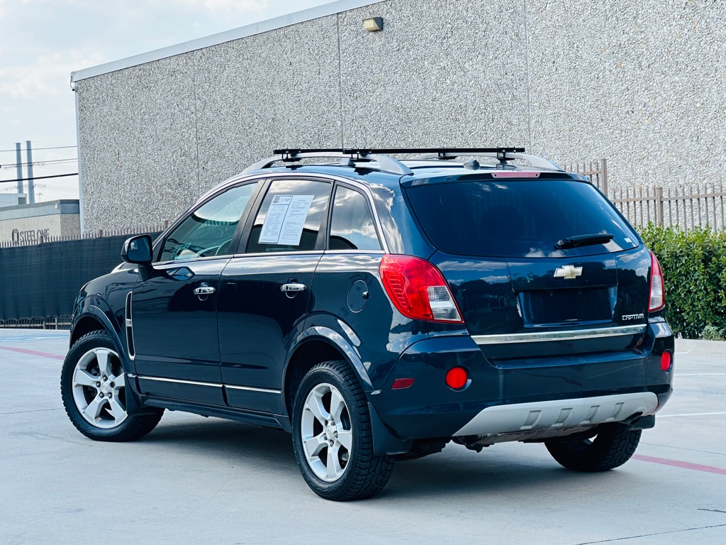 Photo 8 of this CHEVROLET CAPTIVA