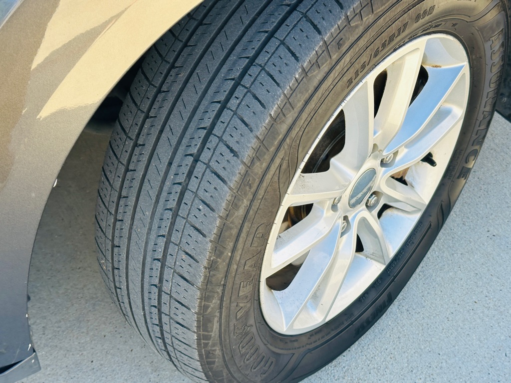 Photo 26 of this DODGE JOURNEY