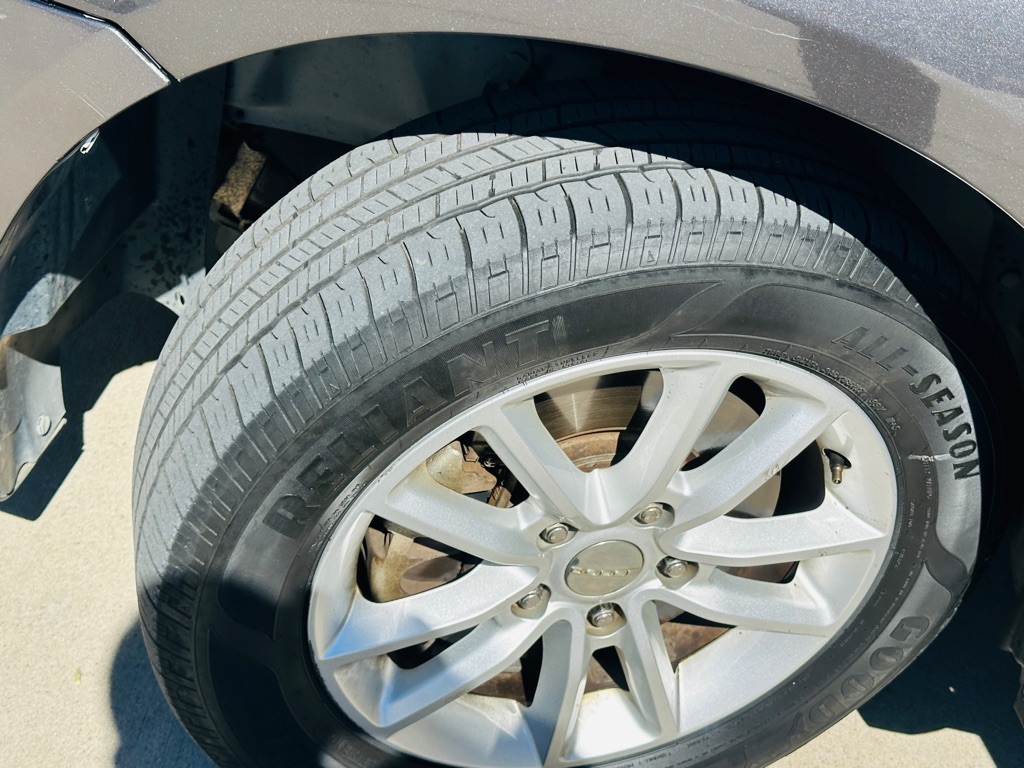 Photo 29 of this DODGE JOURNEY