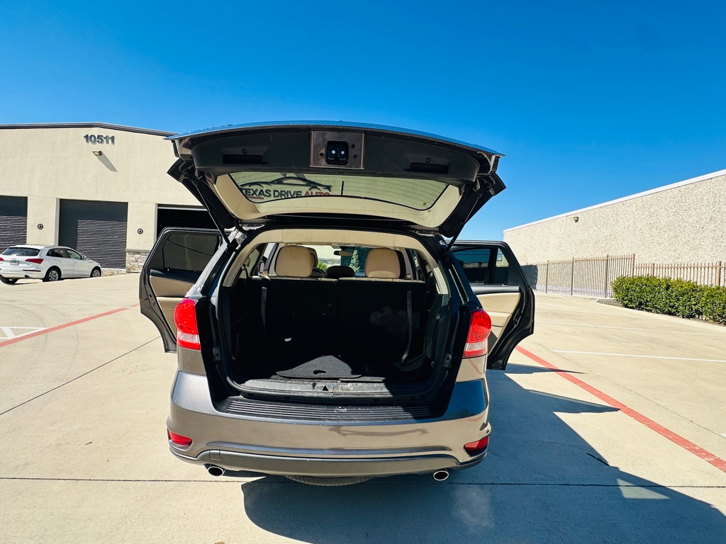 Photo 20 of this DODGE JOURNEY