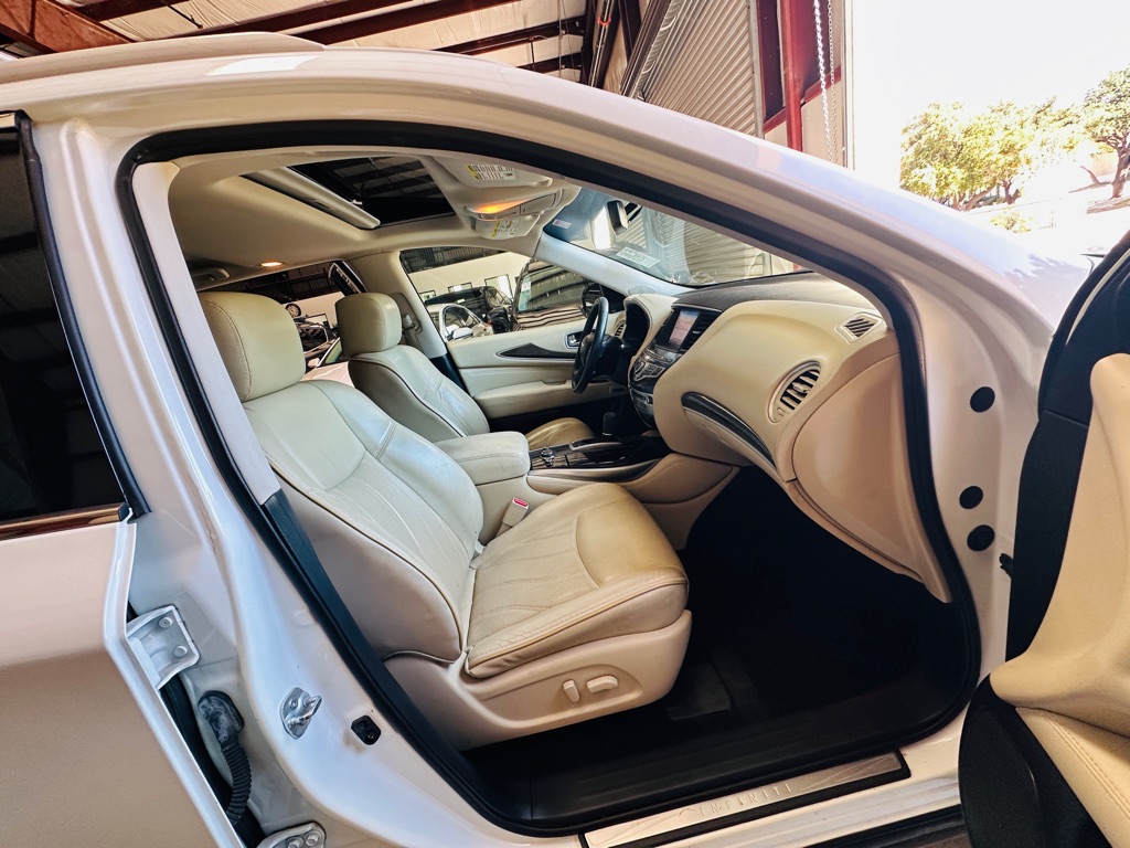 Photo 20 of this INFINITI QX60