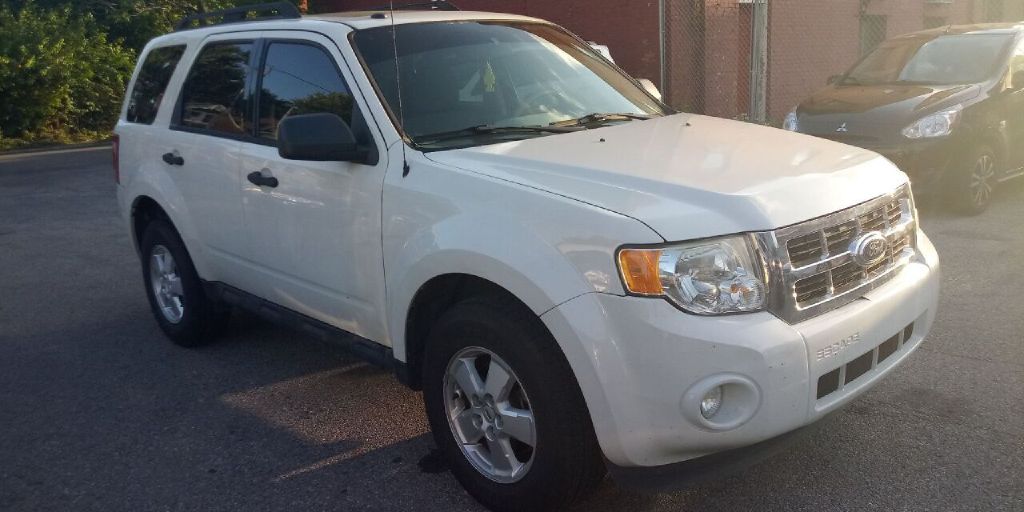 2011 FORD ESCAPE