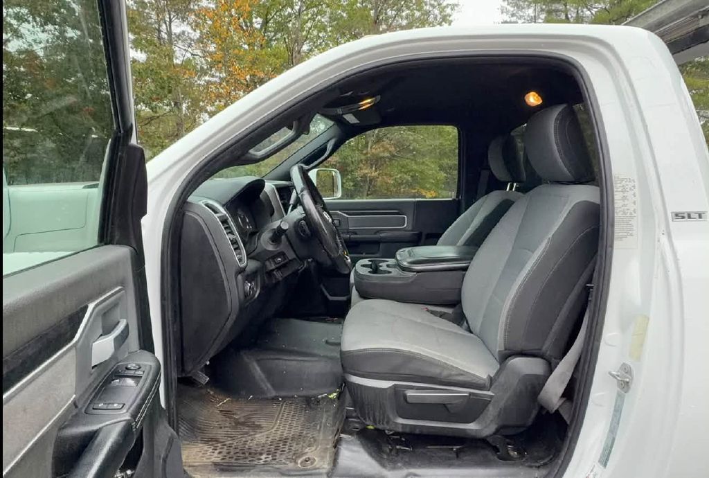 Photo 13 of this RAM 5500