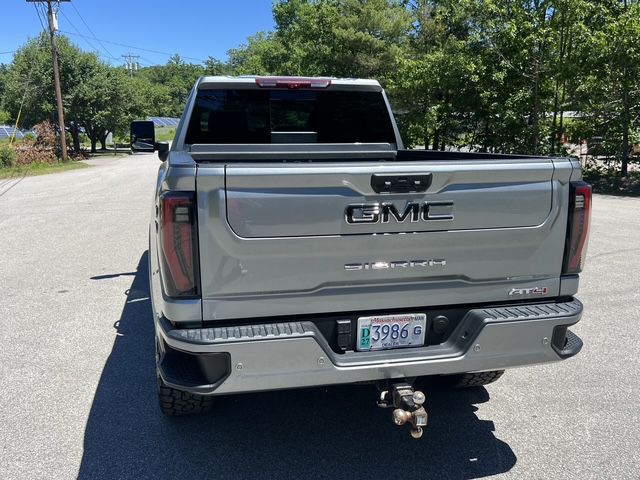 Photo 5 of this GMC SIERRA
