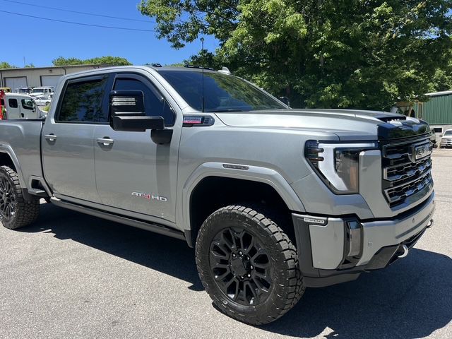 Photo 12 of this GMC SIERRA