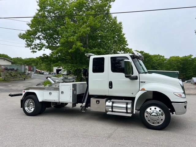 Photo 13 of this INTERNATIONAL MV607