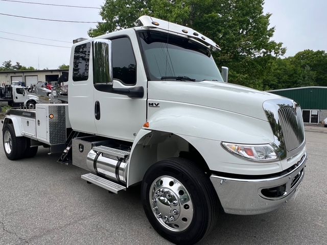Photo 19 of this INTERNATIONAL MV607