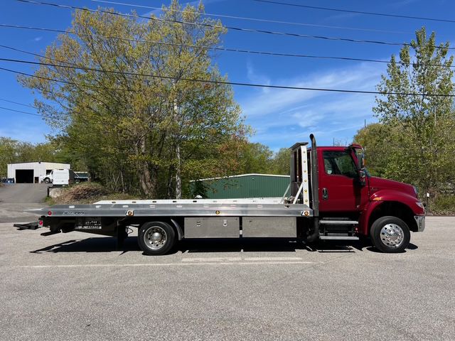 Photo 9 of this INTERNATIONAL MV607