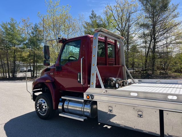 Photo 12 of this INTERNATIONAL MV607