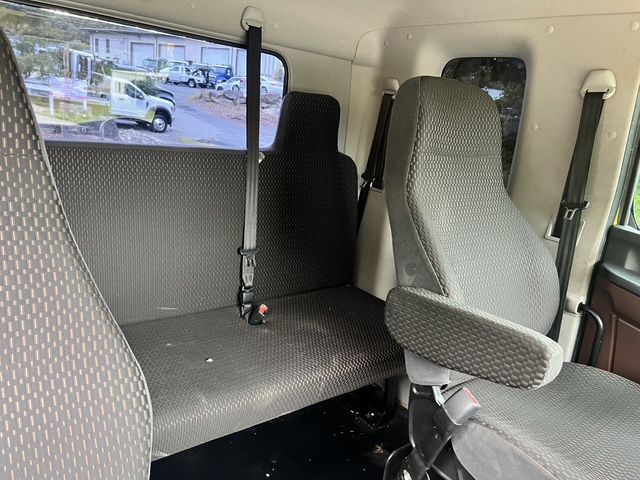 Photo 17 of this HINO HINO L6