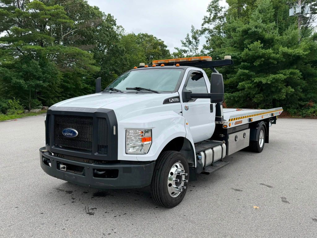 2019 FORD F650