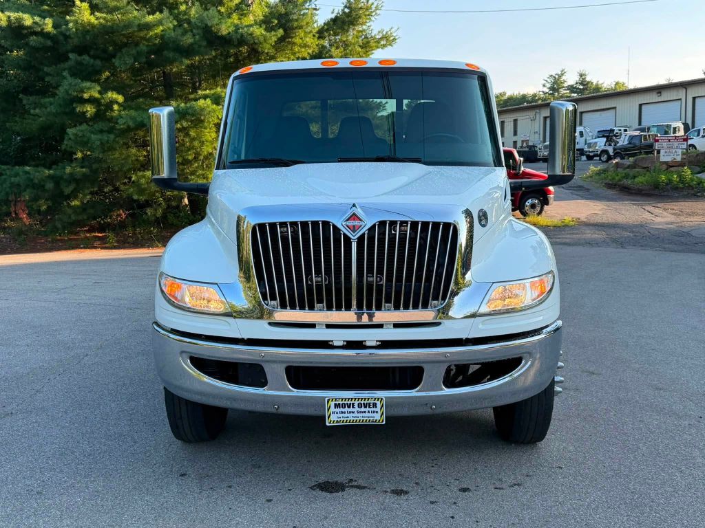 Photo 6 of this INTERNATIONAL MV607