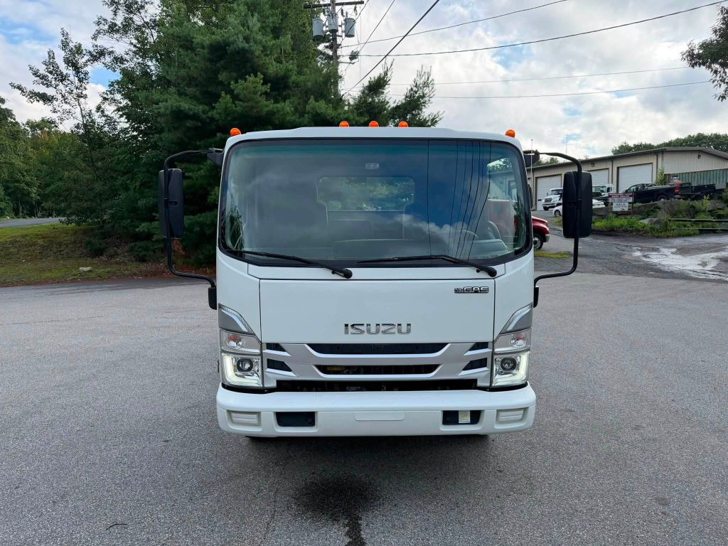 Photo 7 of this ISUZU NPR