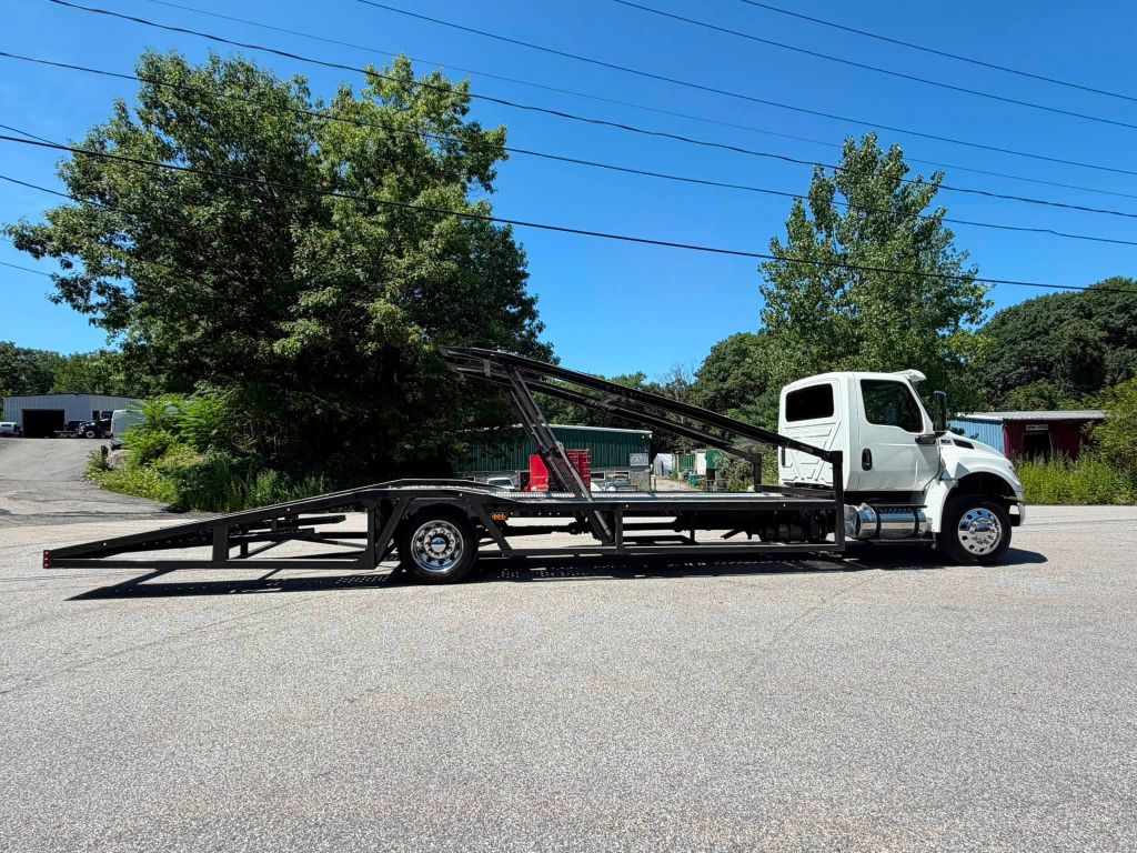 Photo 11 of this INTERNATIONAL MV607