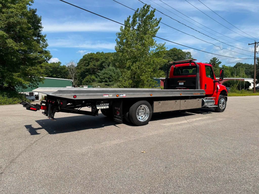 Photo 11 of this INTERNATIONAL MV607