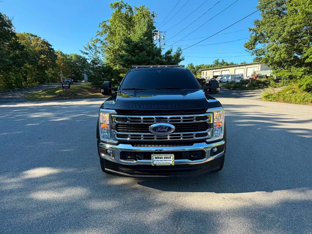 Photo 6 of this FORD F450