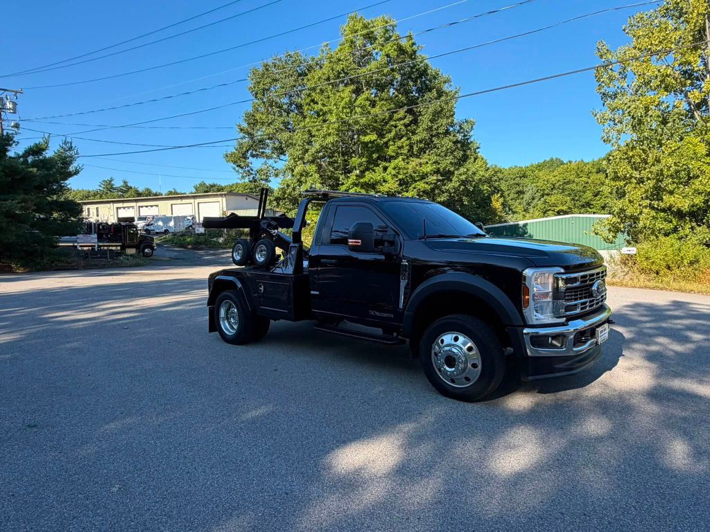 Photo 7 of this FORD F450