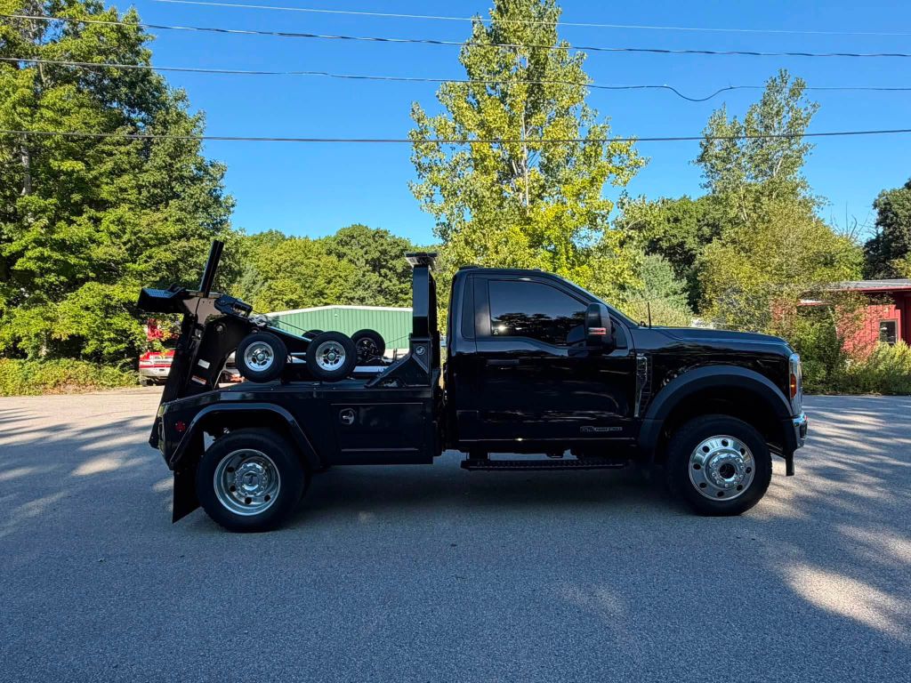Photo 9 of this FORD F450