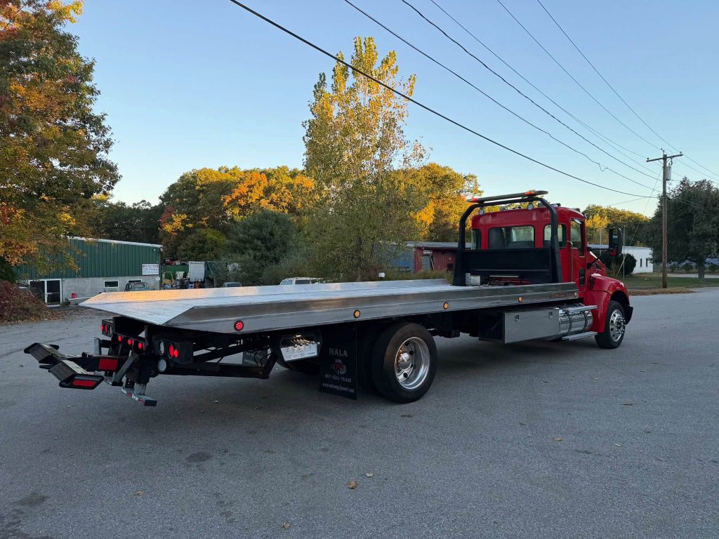 Photo 12 of this KENWORTH T270