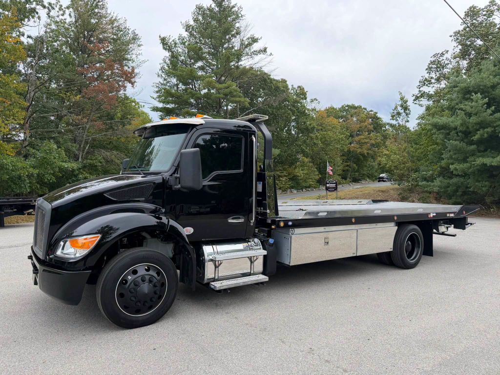 Photo 2 of this KENWORTH T280