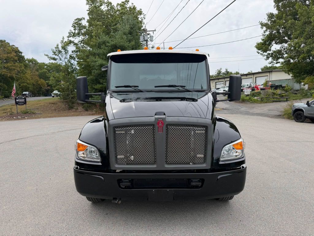 Photo 8 of this KENWORTH T280