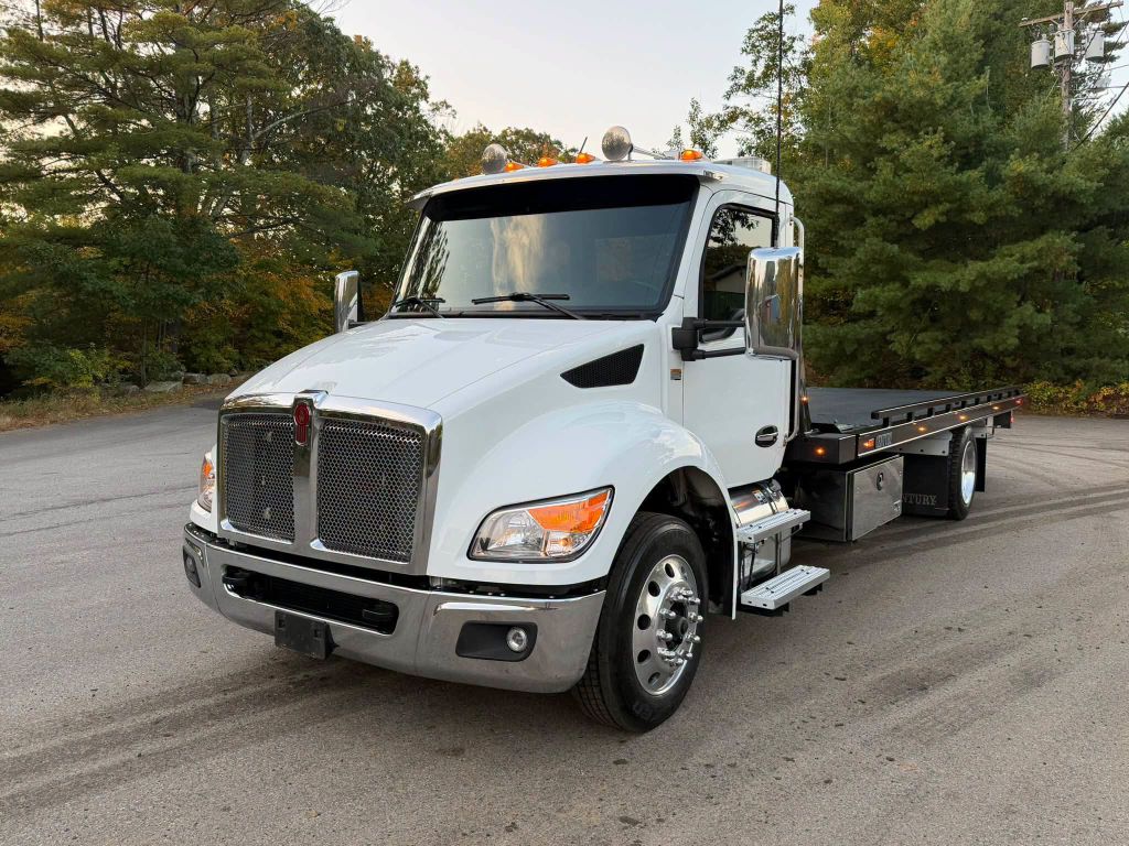 2024 KENWORTH T280