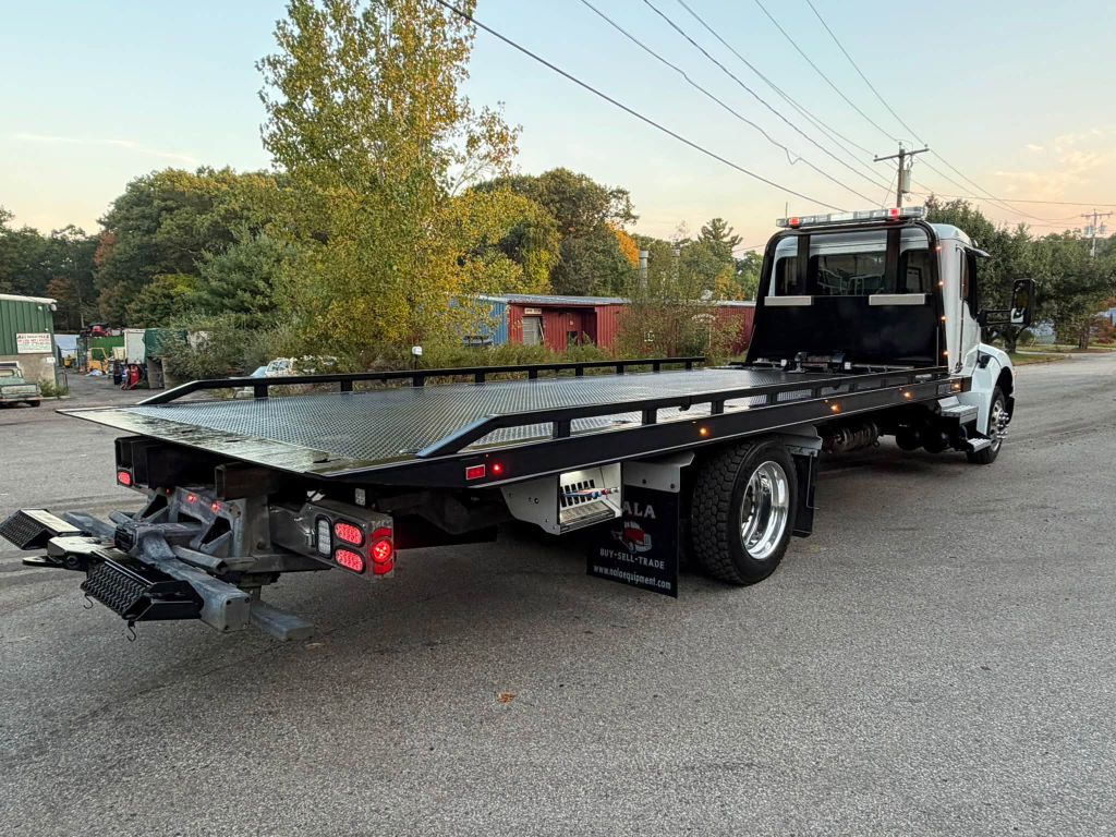 Photo 12 of this KENWORTH T280