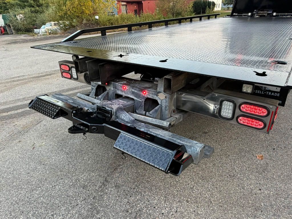 Photo 13 of this KENWORTH T280