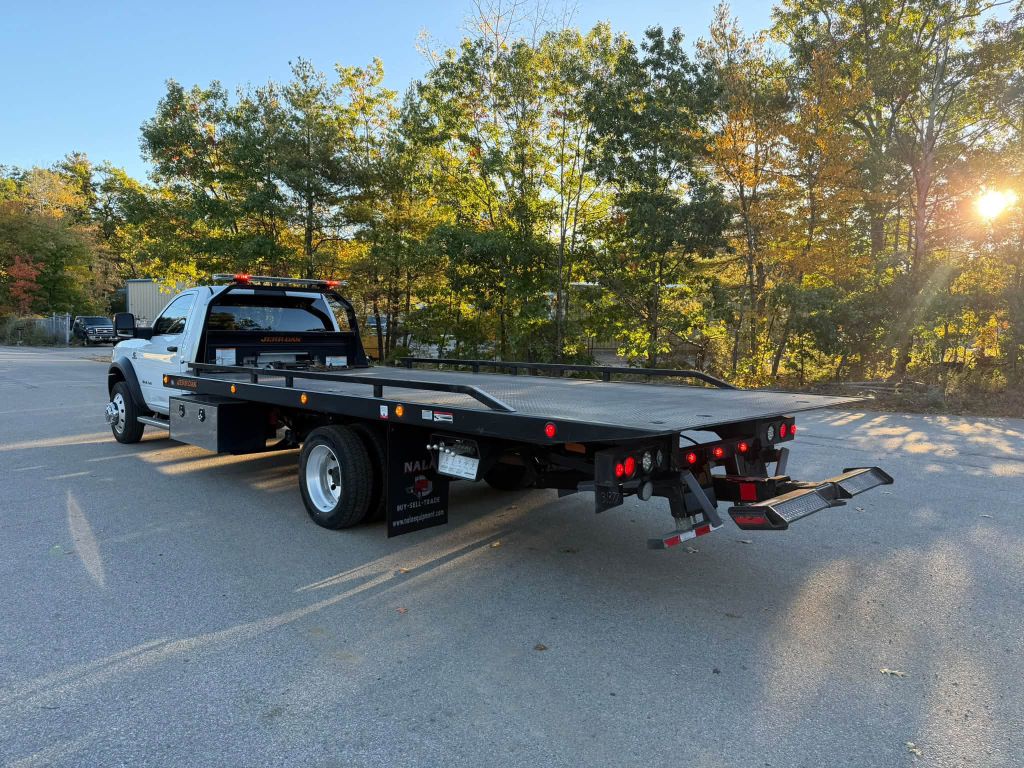 Photo 4 of this RAM 5500