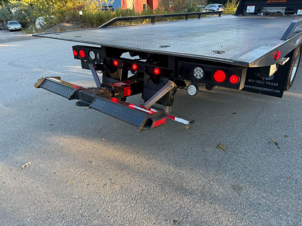 Photo 12 of this RAM 5500