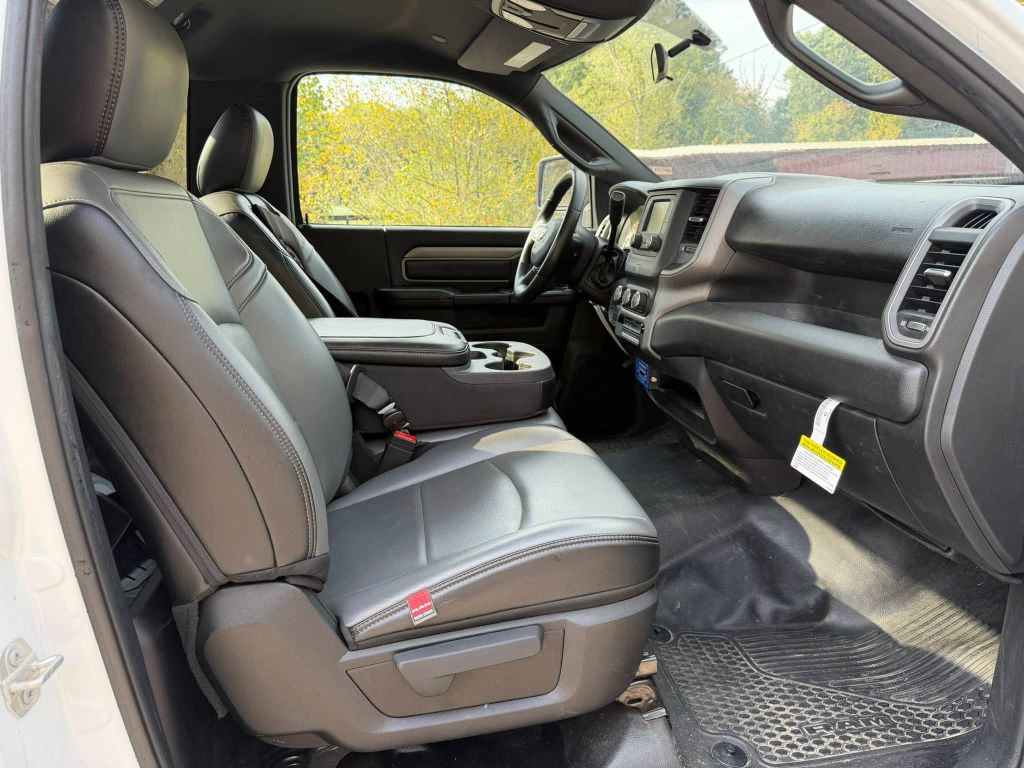 Photo 16 of this RAM 5500