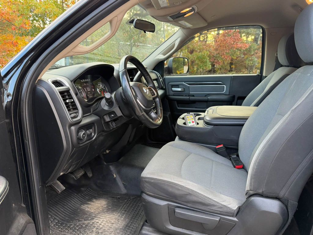 Photo 17 of this RAM 5500