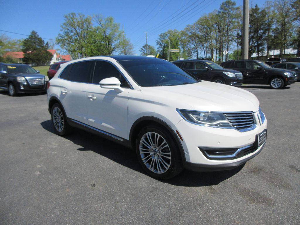 2016 Lincoln MKX Reserve photo 3