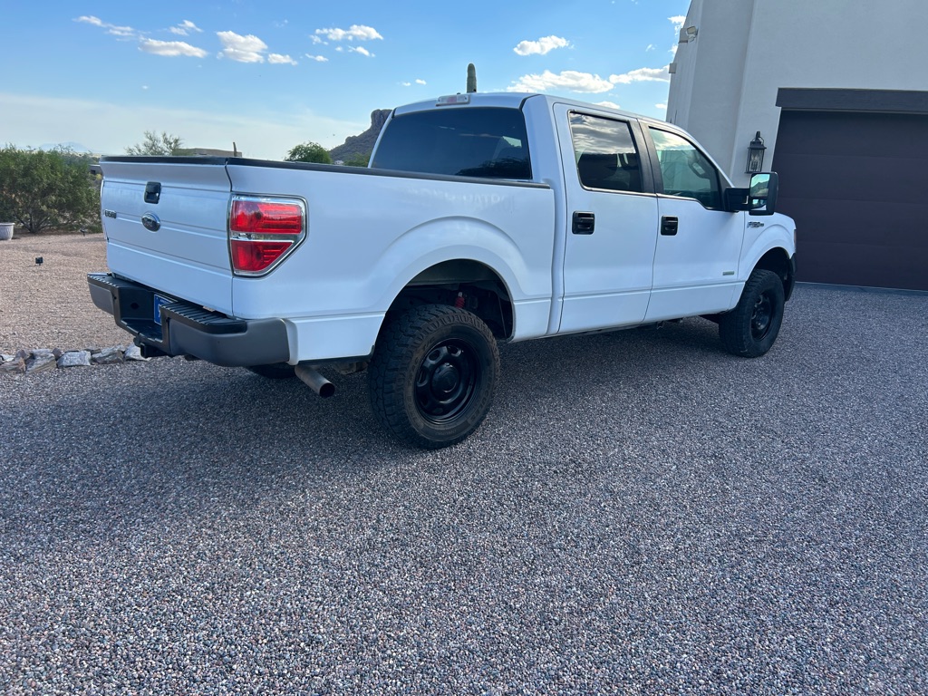 Photo 33 of this FORD F150