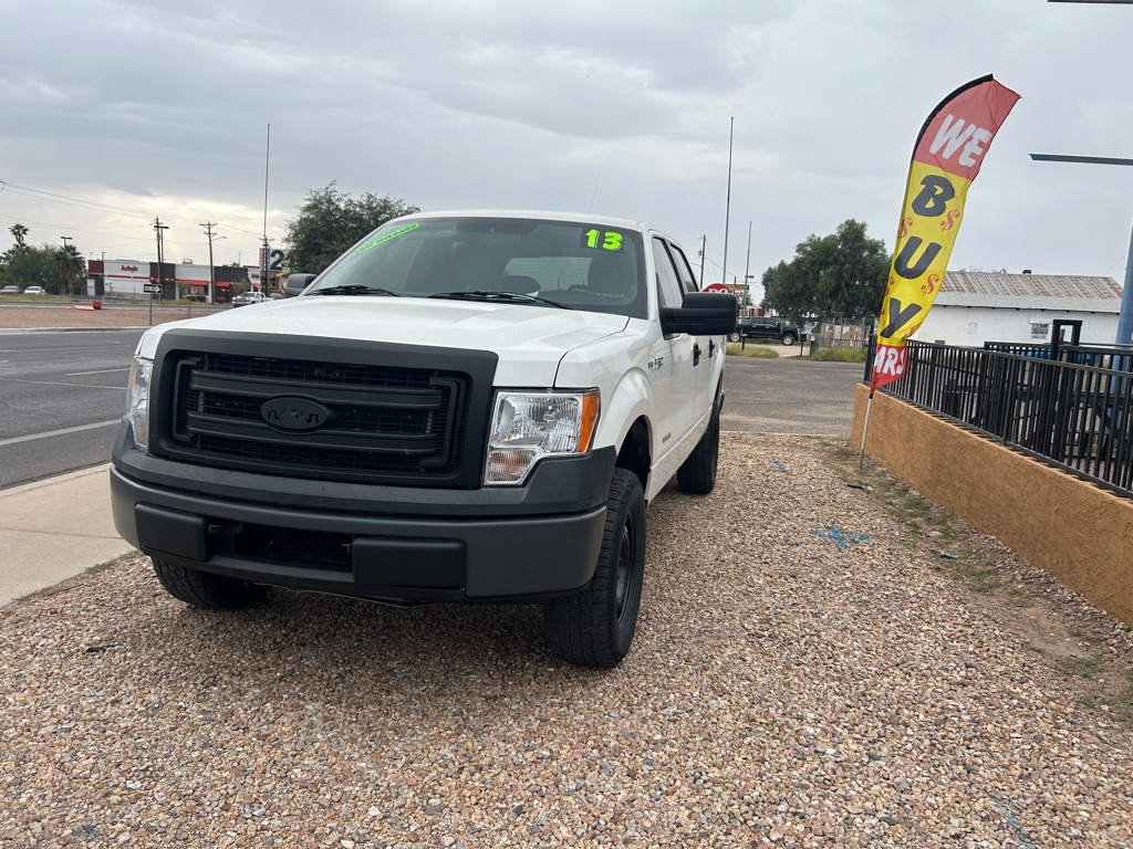 Photo 4 of this FORD F150