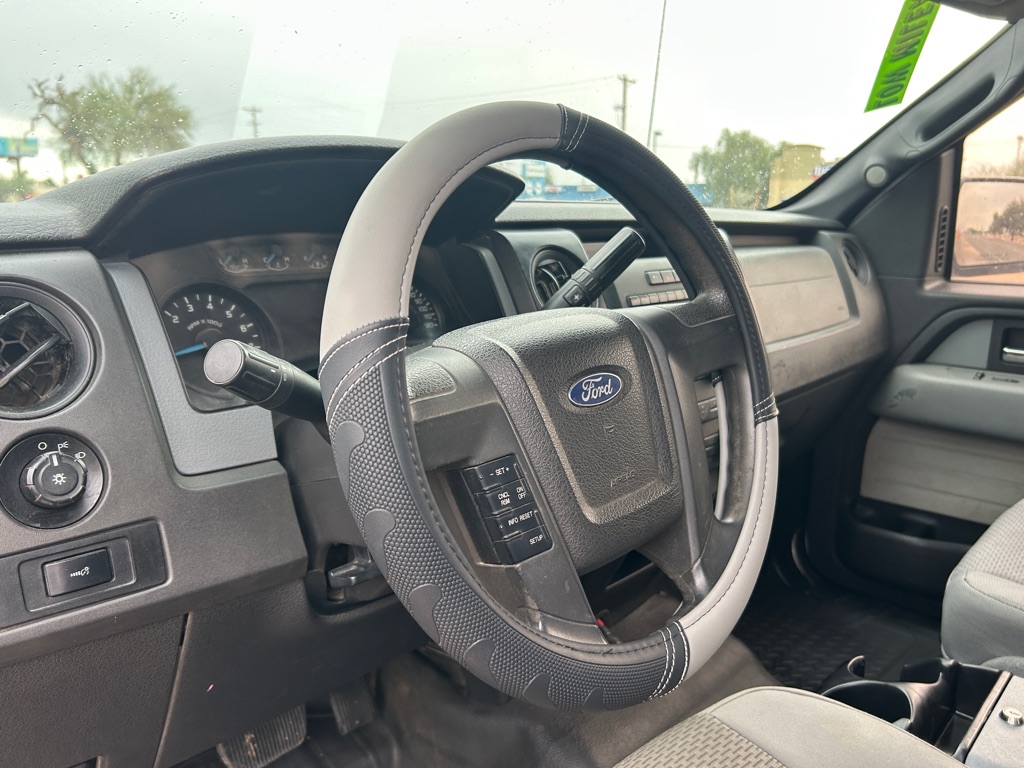 Photo 11 of this FORD F150