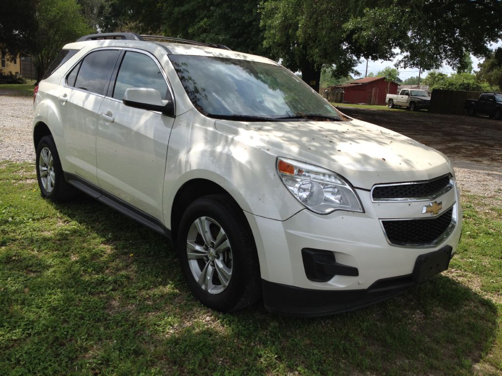 Photo 4 of this CHEVROLET EQUINOX